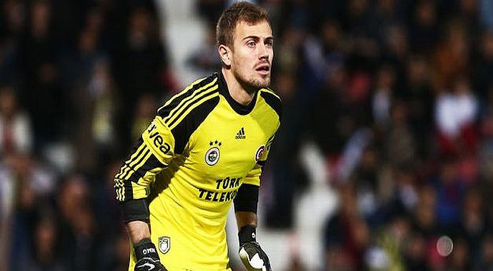 Galatasaray'dan Mert Günok sürprizi! Galatasaray'dan Mert Günok sürprizi!