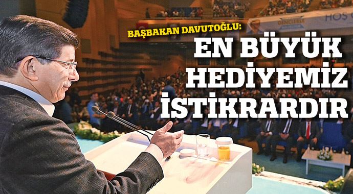 Başbakan Davutoğlu gençlere seslendi: Hediyemiz istikrar