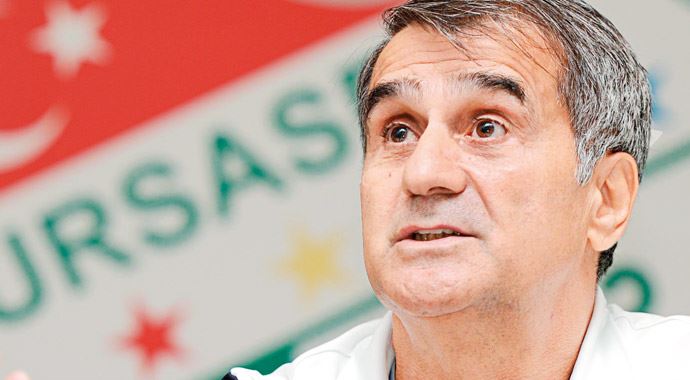 Bursa'da yaprak dökümü Bursa'da yaprak dökümü