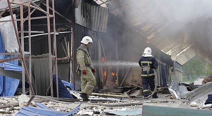 Ukrayna'da 80 ayrılıkçı öldürüldü Ukrayna'da 80 ayrılıkçı öldürüldü