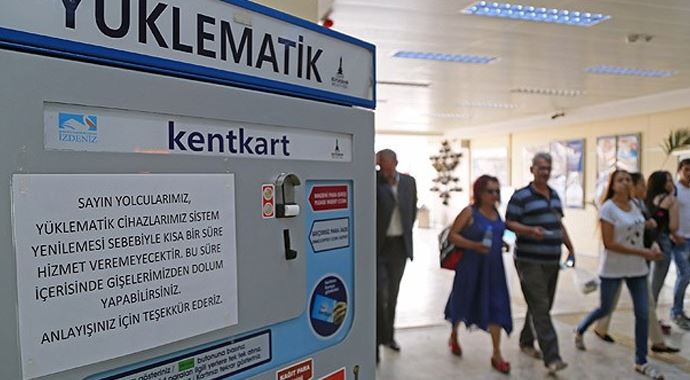 'Toplu ulaşımdaki sorunun sebebi idari beceriksizliktir' 'Toplu ulaşımdaki sorunun sebebi idari beceriksizliktir'