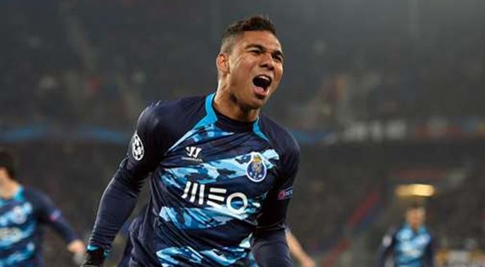 Real Madrid, Casemiro'yu yeniden aldı Real Madrid, Casemiro'yu yeniden aldı