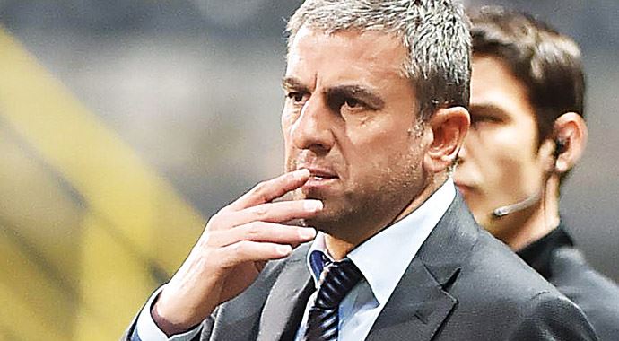 Hamza Hamzaoğlu, yeni transferleri ve gidecekleri belirledi