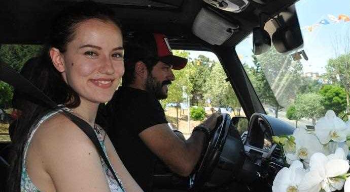 Fahriye Evcen'e büyük sürpriz! Fahriye Evcen'e büyük sürpriz!