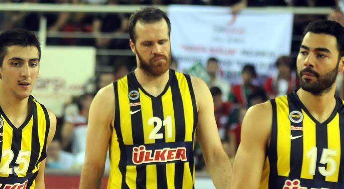 Pınar Karşıyaka 82-64 Fenerbahçe Ülker