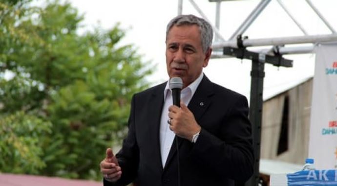 Bülent Arınç, 'Üzgünüm...' Bülent Arınç, 'Üzgünüm...'