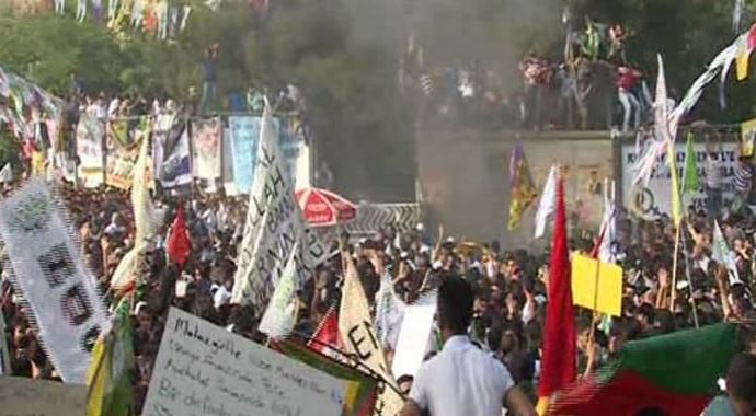 İşte HDP'ye iki puan kazandıran olay!