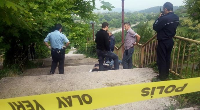 Düzce&#039;de erkek cesedi bulundu