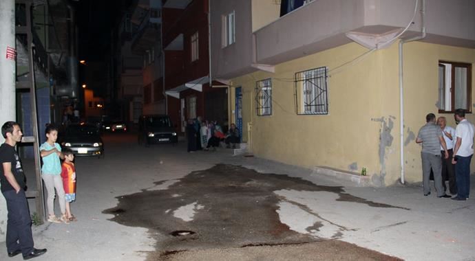 İftardan sonra çıktığı balkondan düşerek can verdi