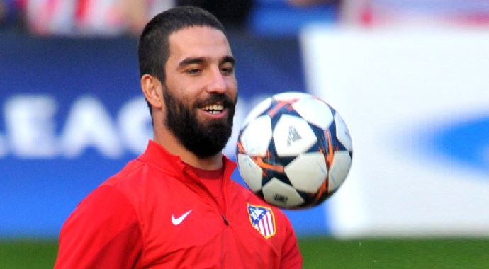 Arda Turan Galatasaray'a kazandırmaya devam ediyor Arda Turan Galatasaray'a kazandırmaya devam ediyor