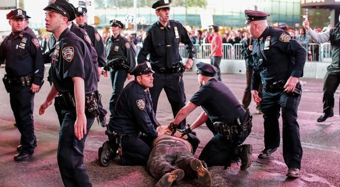 Baltimore Emniyet Müdürü görevinden alındı Baltimore Emniyet Müdürü görevinden alındı