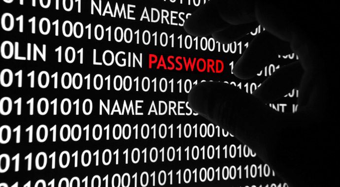 Hacker&#039;lar milyonlarca kişinin bilgilerini ele geçirdi