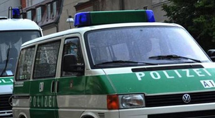 Almanya&#039;da Başbakanlığa molotoflu saldırı