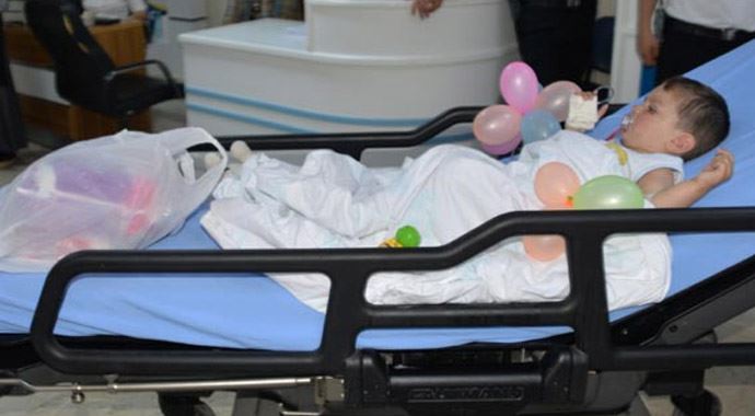 5'inci kat balkondan düşen Yakup'u çamaşır ipleri kurtardı 5'inci kat balkondan düşen Yakup'u çamaşır ipleri kurtardı