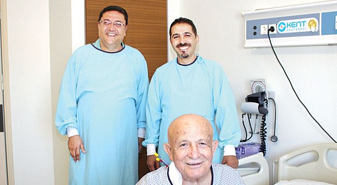 80 yaşında kök hücre nakli oldu