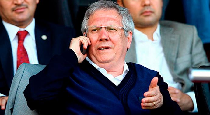 Aziz Yıldırım'dan yeni transfer müjdesi Aziz Yıldırım'dan yeni transfer müjdesi