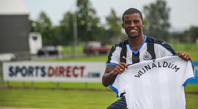 Newcastle United, Wijnaldum'u kadrosuna kattı Newcastle United, Wijnaldum'u kadrosuna kattı