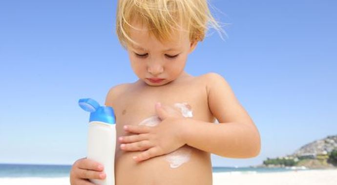 Güneş kremi alırken nelere dikkat edilmeli! Güneş kremi alırken nelere dikkat edilmeli!