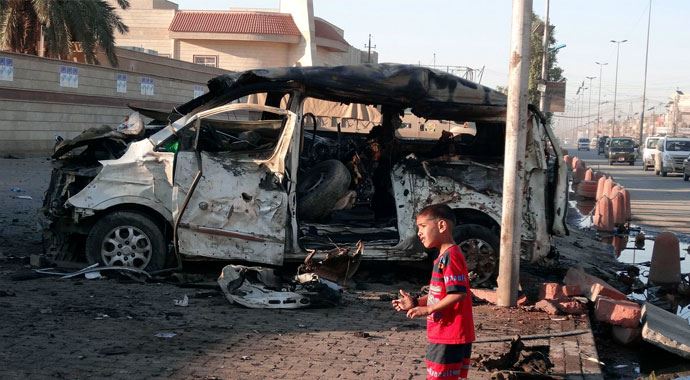 Bağdat'ta bombalı saldırı: 35 ölü