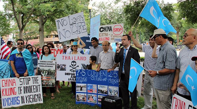 Doğu Türkistan&#039;daki Çin zulmü, Washington&#039;da protesto edildi