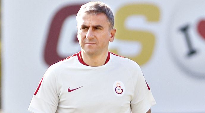 Hamza Hamzaoğlu golcü transferi için planlarını anlattı Hamza Hamzaoğlu golcü transferi için planlarını anlattı
