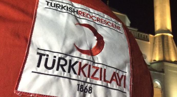 Türk Kızılayı Kerkük'te iftar verdi Türk Kızılayı Kerkük'te iftar verdi