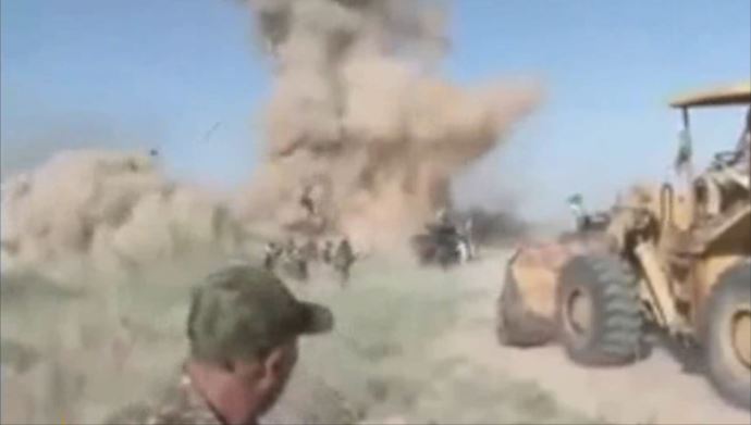 Canlı yayın sırasında bomba patladı Canlı yayın sırasında bomba patladı