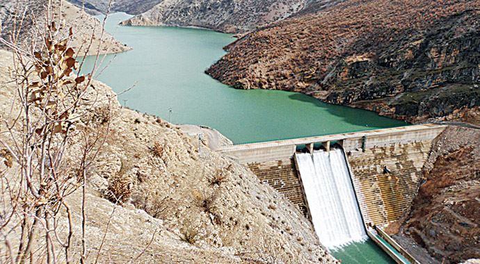 PKK'ya inat barajlar tam gaz! PKK'ya inat barajlar tam gaz!
