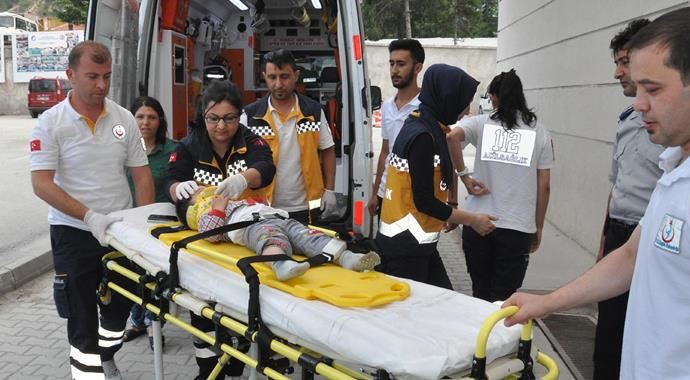 2 yaşındaki çocuk balkondan düştü 2 yaşındaki çocuk balkondan düştü