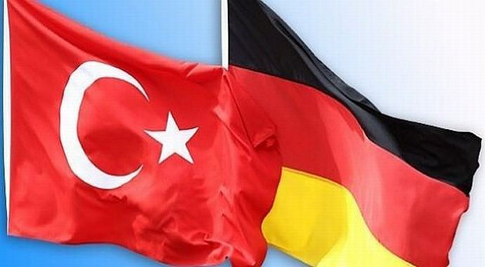 Almanya'dan Türkiye için seyahat uyarısı Almanya'dan Türkiye için seyahat uyarısı