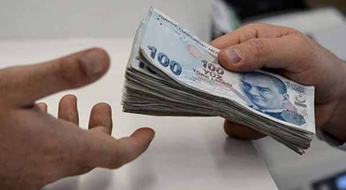 Hesabına bloke koyan banka tazminat ödeyecek
