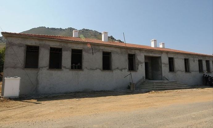Gökçeadalı Rumların okul heyecanı Gökçeadalı Rumların okul heyecanı