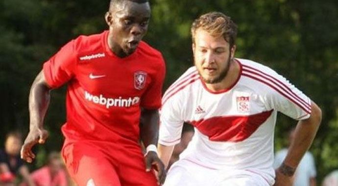 Sivasspor Twente'yi geçemedi Sivasspor Twente'yi geçemedi