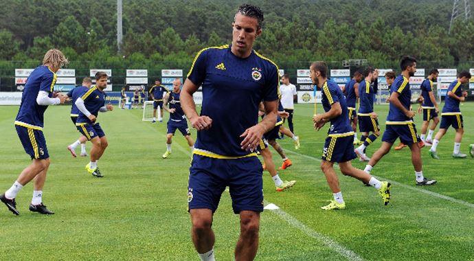 Van Persie takımla çalıştı Van Persie takımla çalıştı