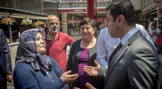 Vatandaştan Demirtaş'a tepki.... Vatandaştan Demirtaş'a tepki....