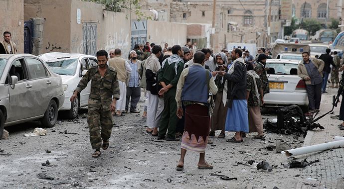 Yemen'de intihar saldırısı: 8 ölü Yemen'de intihar saldırısı: 8 ölü