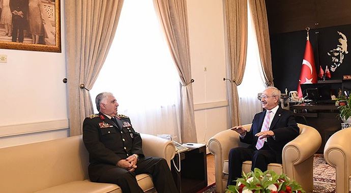 Genelkurmay Başkanı Özel Kılıçdaroğlu&#039;nu ziyaret etti