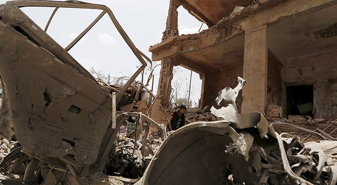 Taiz'de saldırı: 4 ölü, 16 yaralı Taiz'de saldırı: 4 ölü, 16 yaralı