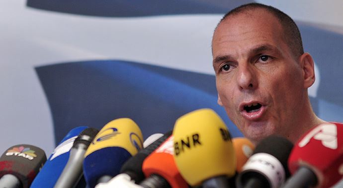 Varoufakis istifa etti Varoufakis istifa etti