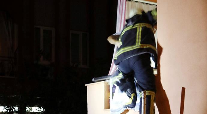 Mutfak tüpünü açık bırakıp intihara kalkıştı Mutfak tüpünü açık bırakıp intihara kalkıştı