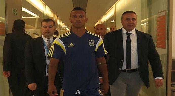 Fenerbahçe Nani'yi borsaya bildirdi Fenerbahçe Nani'yi borsaya bildirdi