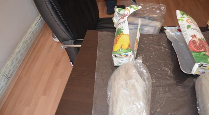 Meyve suyu kutularında uyuşturucu sevkiyatı Meyve suyu kutularında uyuşturucu sevkiyatı