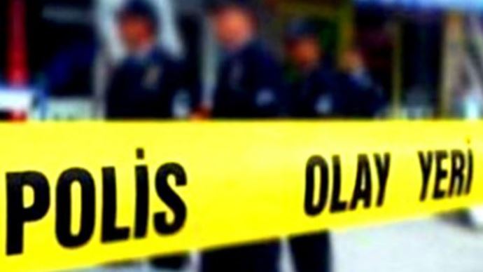 Direksiyon başında sara nöbeti geçirince kaza yapıp öldü