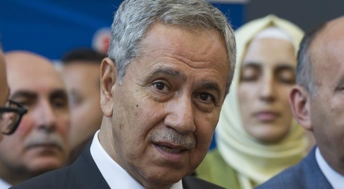 Bülent Arınç, MHP&#039;ye çok sert çıktı!