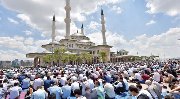 Cemaatle kılana müjde