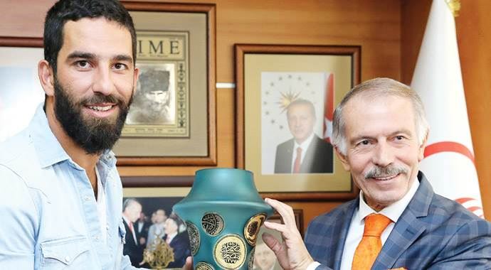 Arda Turan iddialı konuştu: 6 kupayı istiyorum