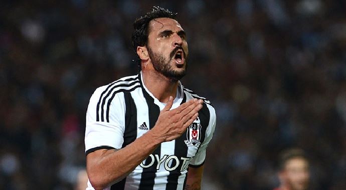 Beşiktaşlı eski yıldız bakın hangi takıma transfer oldu! Beşiktaşlı eski yıldız bakın hangi takıma transfer oldu!