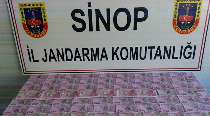 Sinop'ta sahte para operasyonu! Sinop'ta sahte para operasyonu!