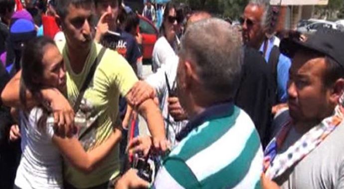 Ankara'da Çinli sanılan kadını linç etmeye kalktılar Ankara'da Çinli sanılan kadını linç etmeye kalktılar