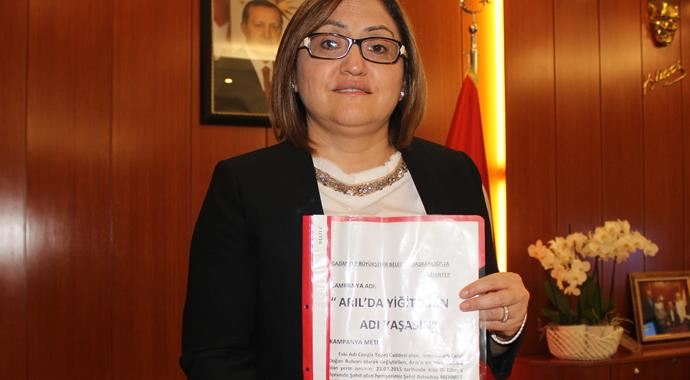 'Celal Doğan Bulvarı'nın adı şehit ismiyle değiştirildi 'Celal Doğan Bulvarı'nın adı şehit ismiyle değiştirildi
